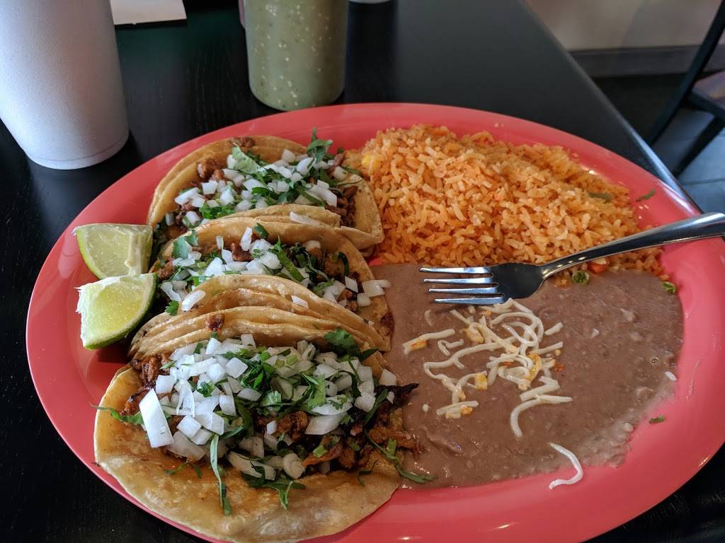 Burrito Express | restaurant | 220 Hawthorn Village Commons, Vernon Hills, IL 60061, USA | 2244244649 OR +1 224-424-4649