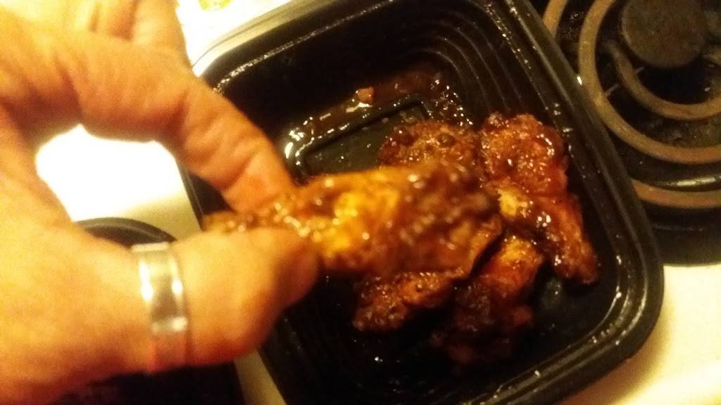 Little Caesars Pizza | meal takeaway | 1762 Boston Rd, Springfield, MA 01129, USA | 4135439237 OR +1 413-543-9237