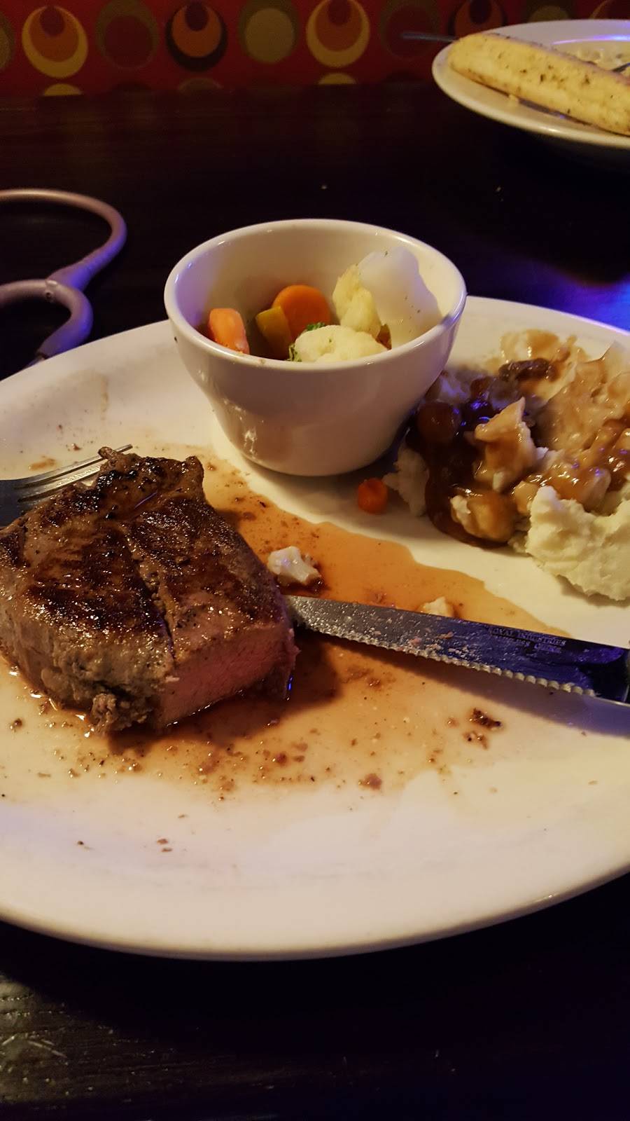 No-Jacks Bar & Grill | restaurant | 2508, 4001 IL-159, Smithton, IL 62285, USA | 6182352356 OR +1 618-235-2356