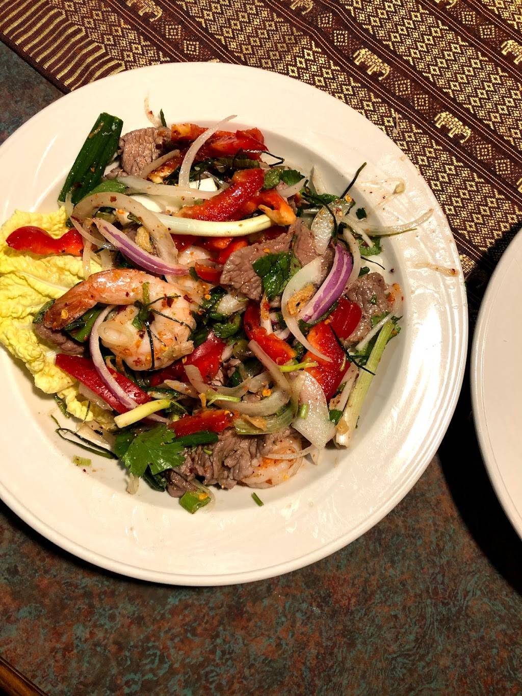 Thai Town | restaurant | 5130 W 38th St, Indianapolis, IN 46254, USA | 3177569995 OR +1 317-756-9995