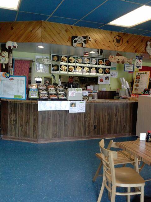 Tomi Sushi | restaurant | 12740 Culver Blvd, Los Angeles, CA 90066, USA | 3108238944 OR +1 310-823-8944