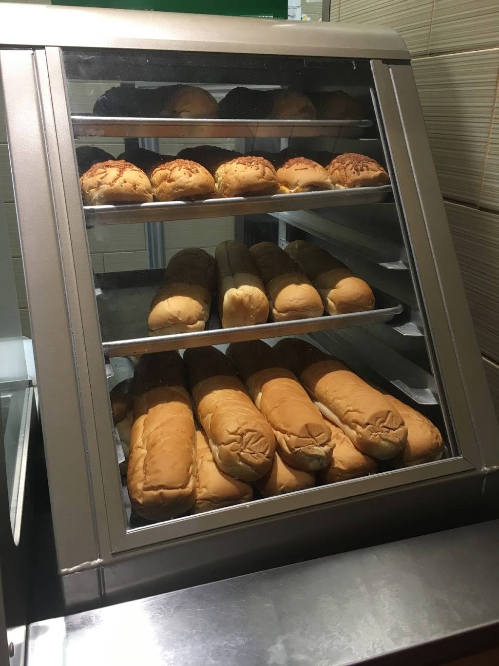 Subway | restaurant | 4488 Red Arrow Hwy, Stevensville, MI 49127, USA | 2694294840 OR +1 269-429-4840