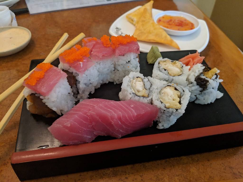 Ginza | restaurant | 2215 Collier Pkwy, Land O Lakes, FL 34639, USA | 8139094035 OR +1 813-909-4035