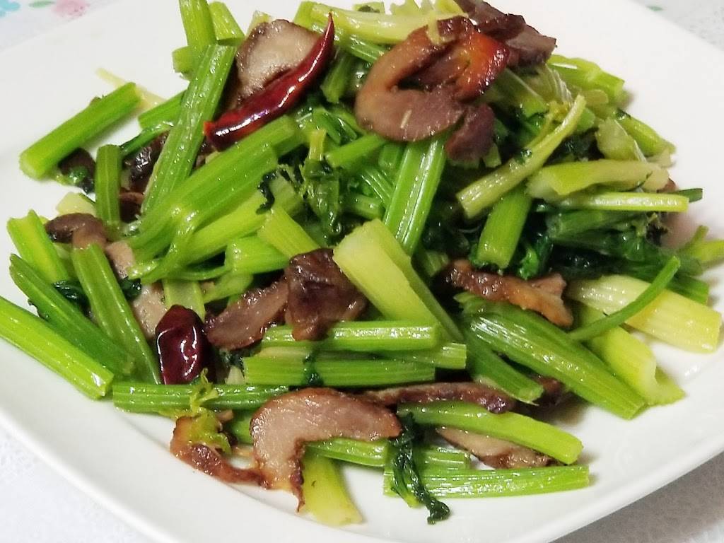 Yi Jia Kitchen | restaurant | 147-48 Northern Blvd, Flushing, NY 11354, USA | 7188861116 OR +1 718-886-1116