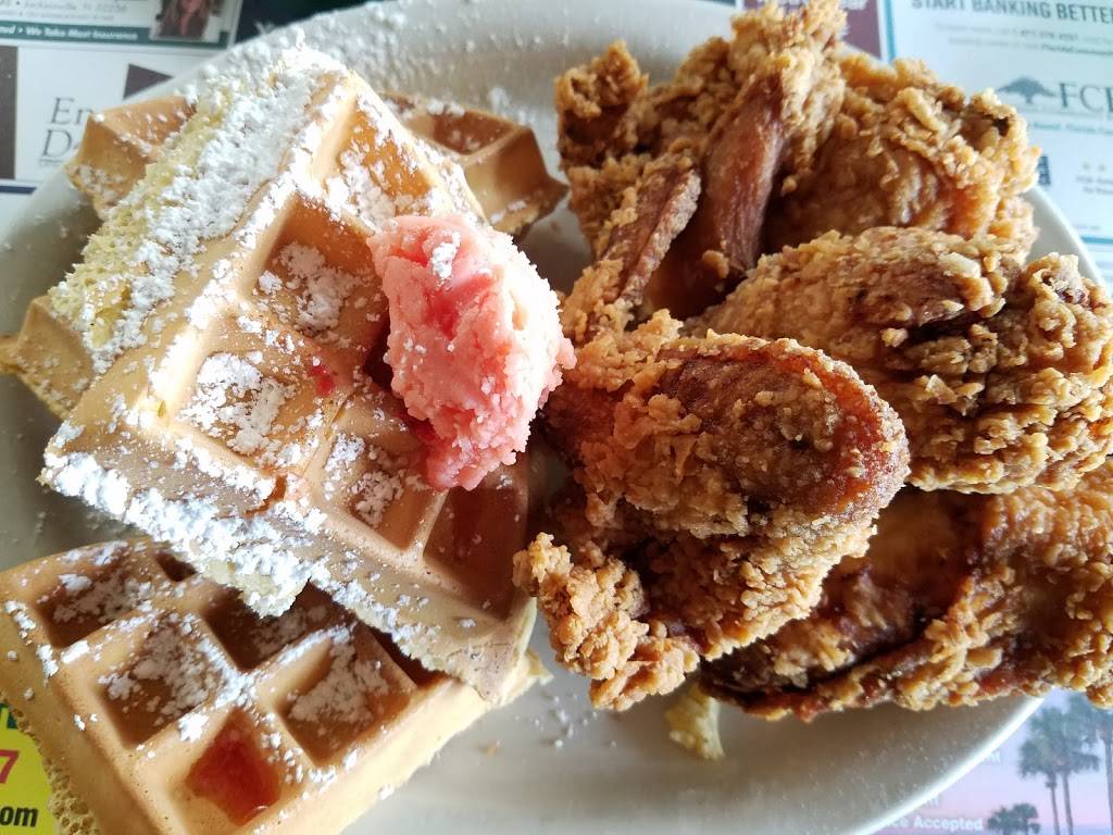 Metro Diner | cafe | 9802 Baymeadows Rd, Jacksonville, FL 32256, USA | 9044259142 OR +1 904-425-9142