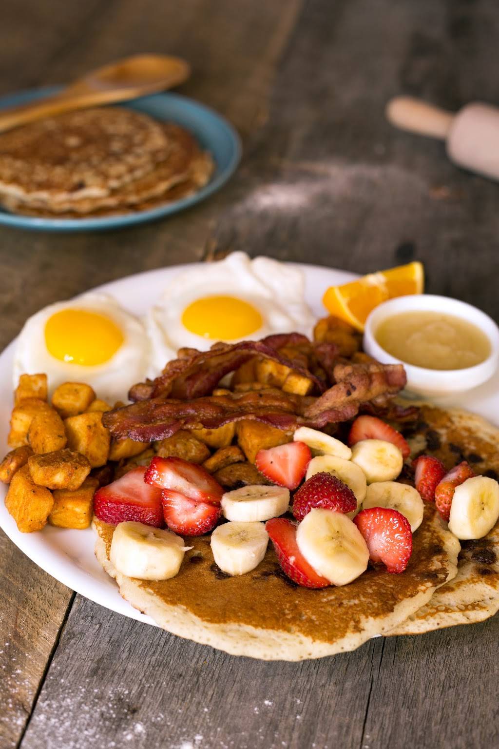 Ben & Florentine | restaurant | 146 Lakeshore Rd W unit a, Oakville, ON L6K 1E4, Canada | 9053386333 OR +1 905-338-6333