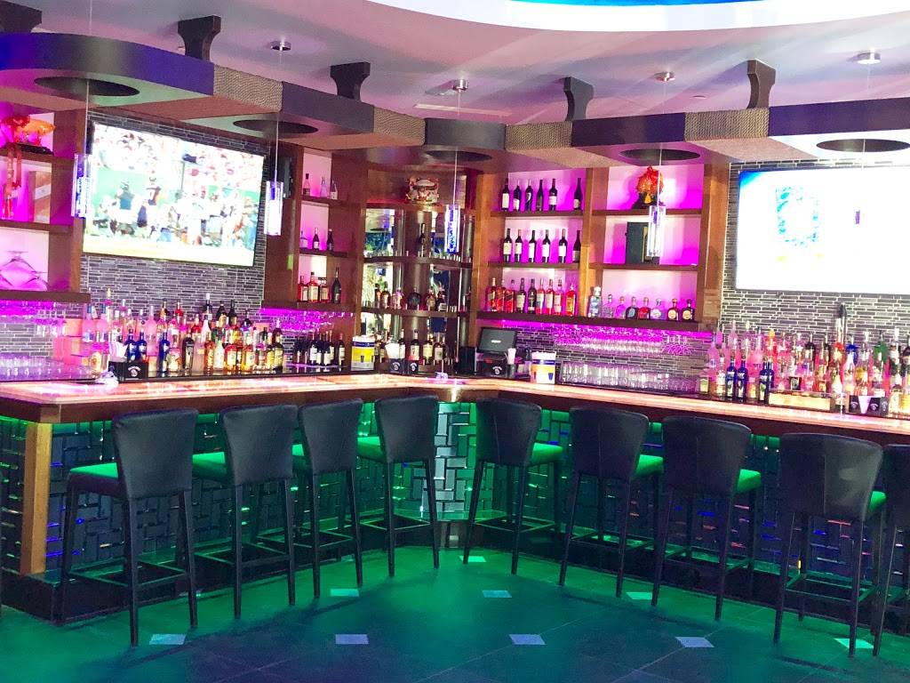 Izumi Sushi and Hibachi Steak house | restaurant | 2931 Hempstead Turnpike, Levittown, NY 11756, USA | 5166229388 OR +1 516-622-9388