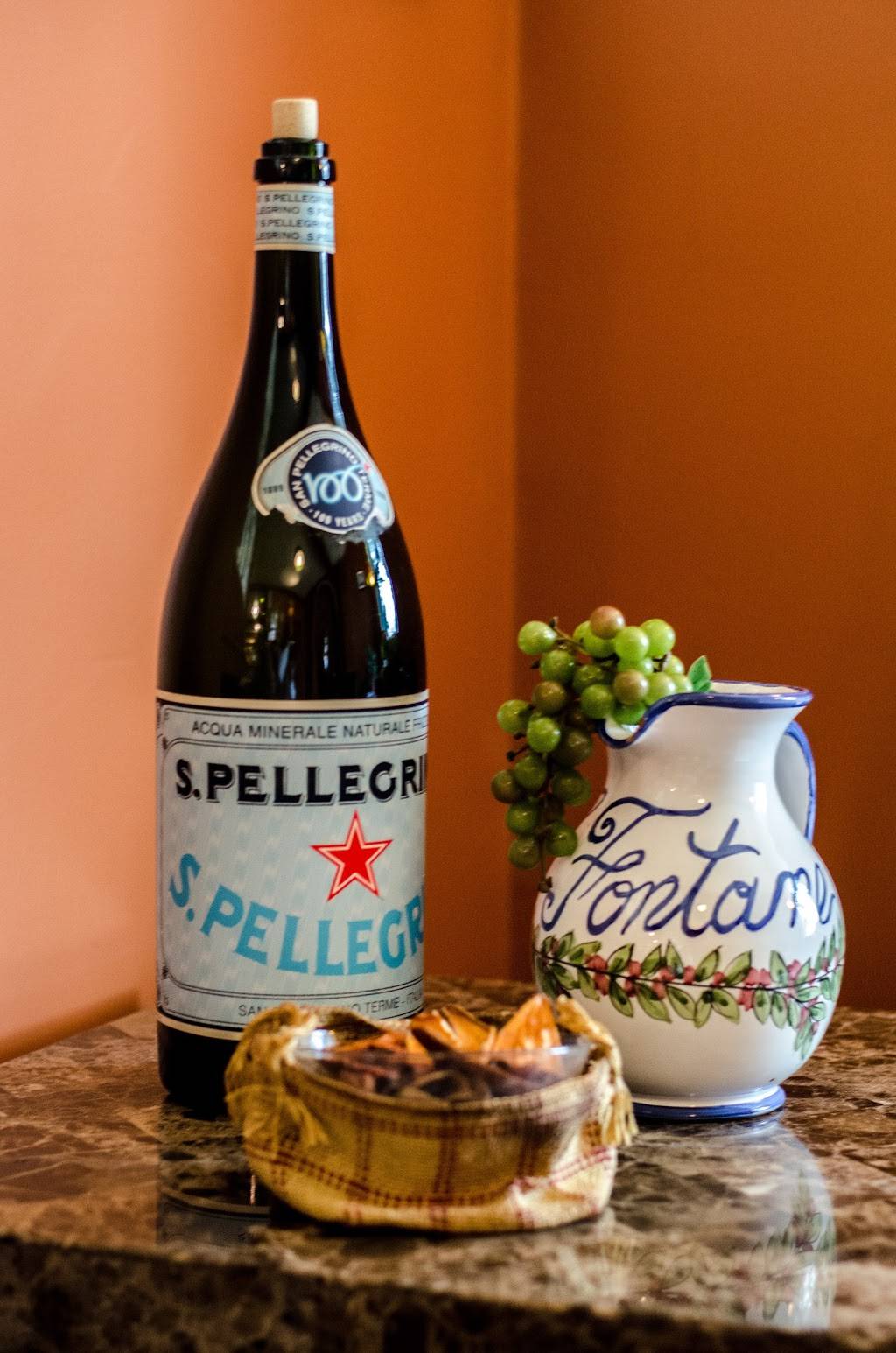 Le Fontane | restaurant | 137 NY-100, Katonah, NY 10536, USA | 9142329619 OR +1 914-232-9619