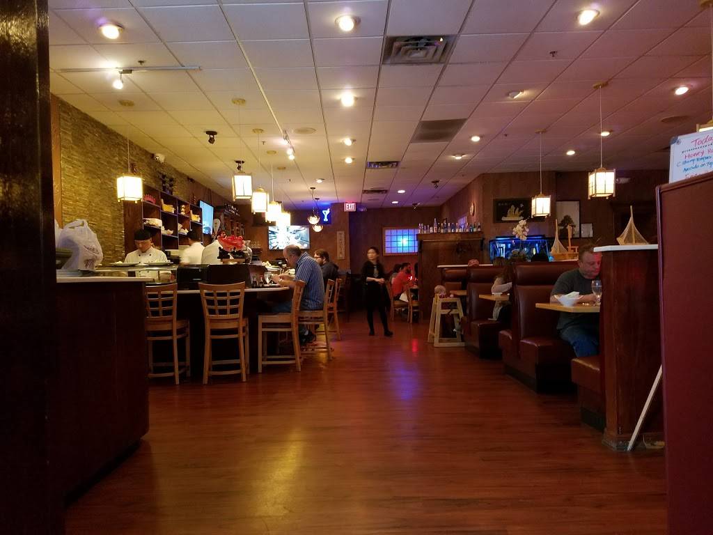 Mahzu Japanese Restaurant | restaurant | 624 W Main St, Norwich, CT 06360, USA | 8608898288 OR +1 860-889-8288