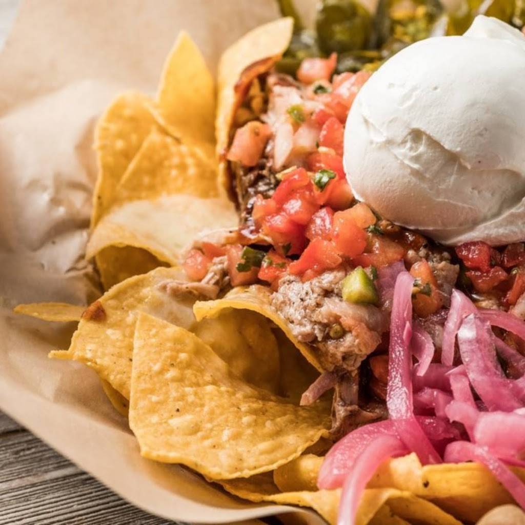 The Pig & Pint | restaurant | 3139 N State St, Jackson, MS 39216, USA | 6013266070 OR +1 601-326-6070