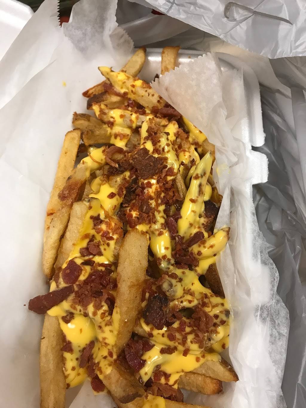 Grill & wings | restaurant | 377 Cypress Pkwy, Kissimmee, FL 34759, USA | 4072017076 OR +1 407-201-7076