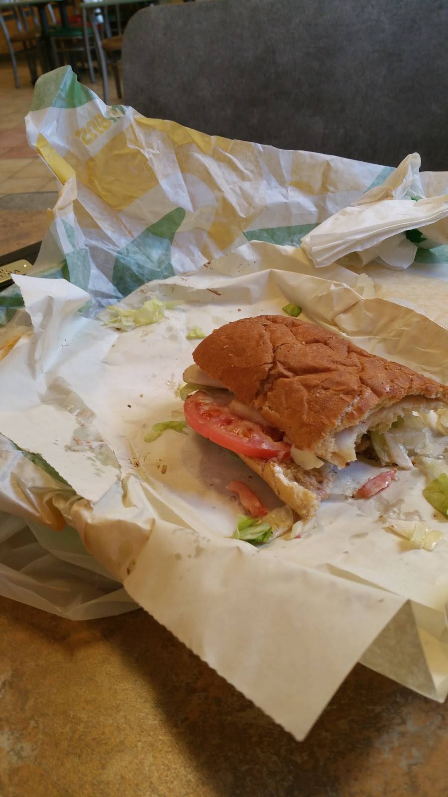 Subway Restaurants | restaurant | 6410 Martin Luther King Blvd, Houston, TX 77033, USA | 7137385151 OR +1 713-738-5151