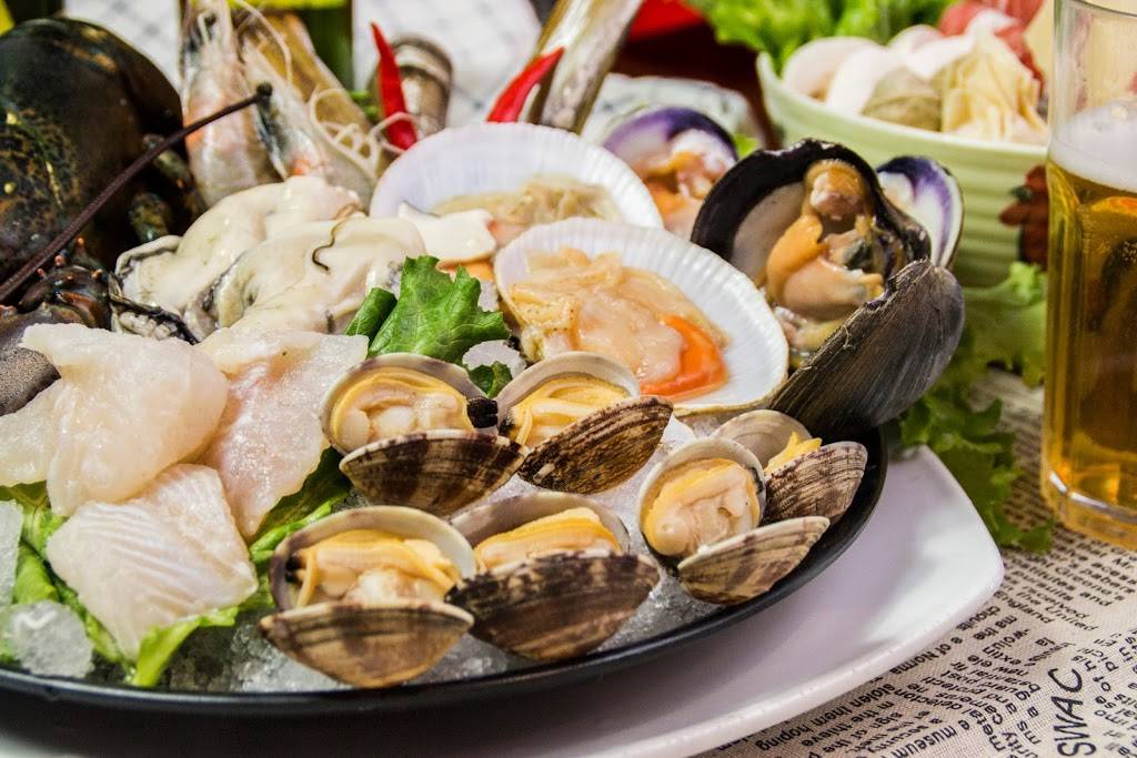 GoGo Chicken Pot | restaurant | 10610 Bayview Ave Unit 2-3, Richmond Hill, ON L4C 3N8, Canada | 9057371628 OR +1 905-737-1628