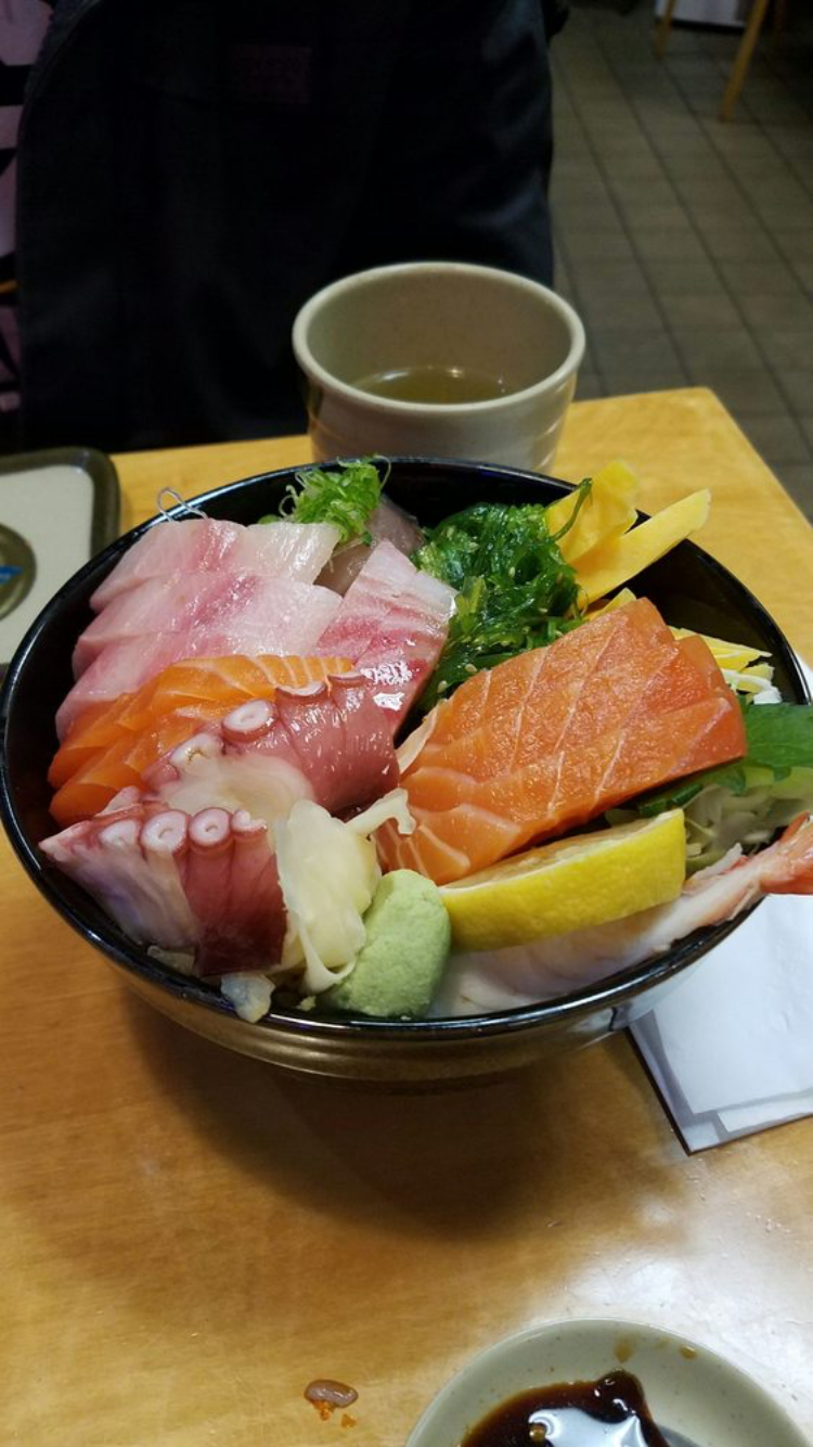 Gogo Sushi & BBQ | restaurant | 699 Lewelling Blvd #112, San Leandro, CA 94579, USA | 5108958929 OR +1 510-895-8929