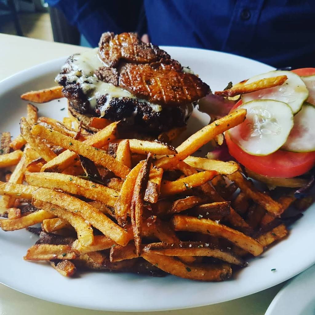 Antler Kitchen & Bar | restaurant | 1454 Dundas St W, Toronto, ON M6J 1Y6, Canada | 6473458300 OR +1 647-345-8300