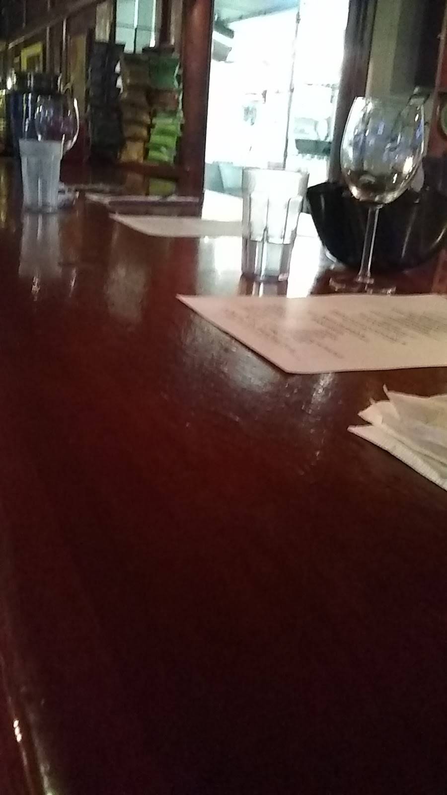 The Commons Farm Kitchen & Bar | restaurant | 7624 CA-16, Guinda, CA 95637, USA | 5307960758 OR +1 530-796-0758