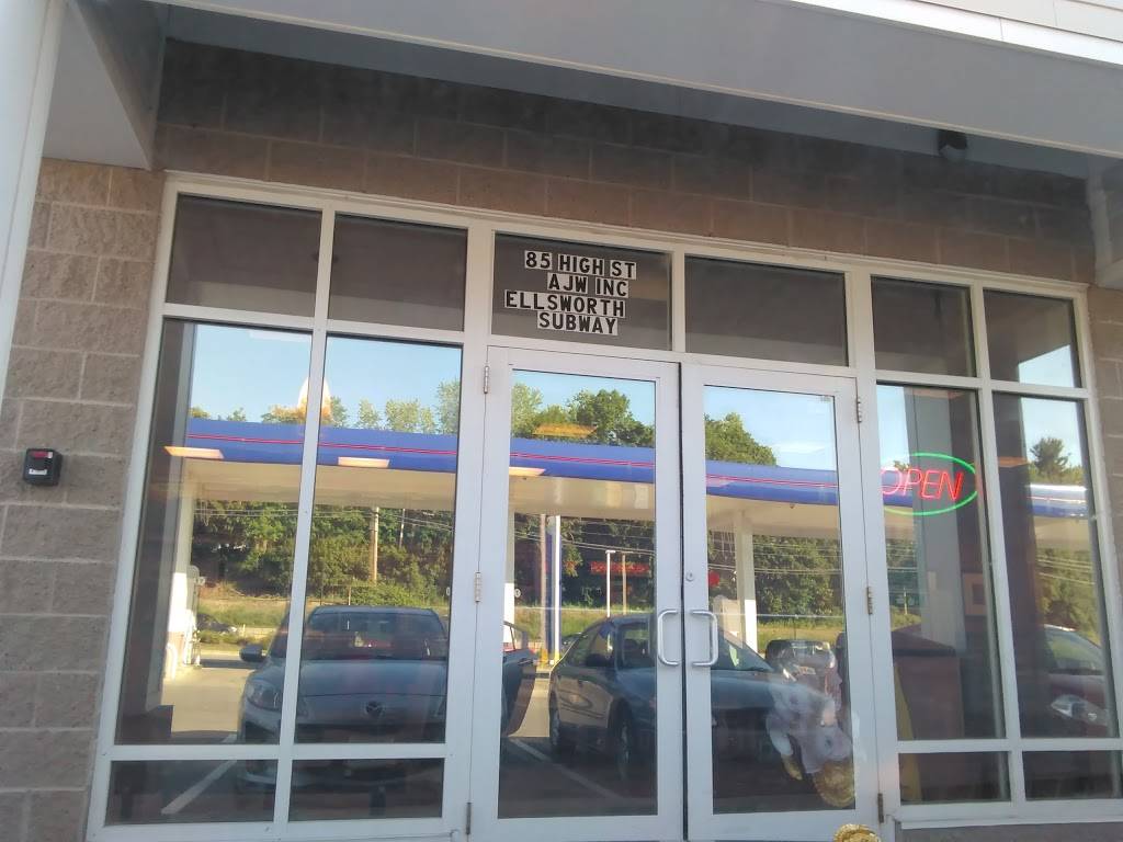 Subway | restaurant | 85 High St, Ellsworth, ME 04605, USA | 2076674226 OR +1 207-667-4226