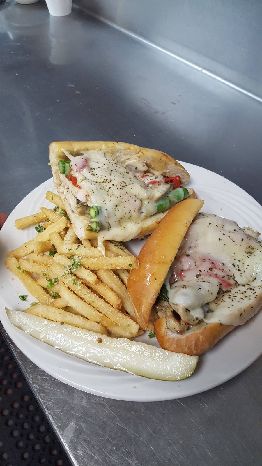 Cousin Marios Italian Restaurant & Bar | restaurant | 5401 Harding Hwy #1, Mays Landing, NJ 08330, USA | 6096252523 OR +1 609-625-2523