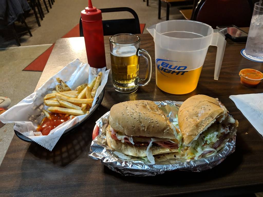 Gibeyes Pizza & Pub | restaurant | 8 W High St, Ashley, OH 43003, USA | 7407472961 OR +1 740-747-2961