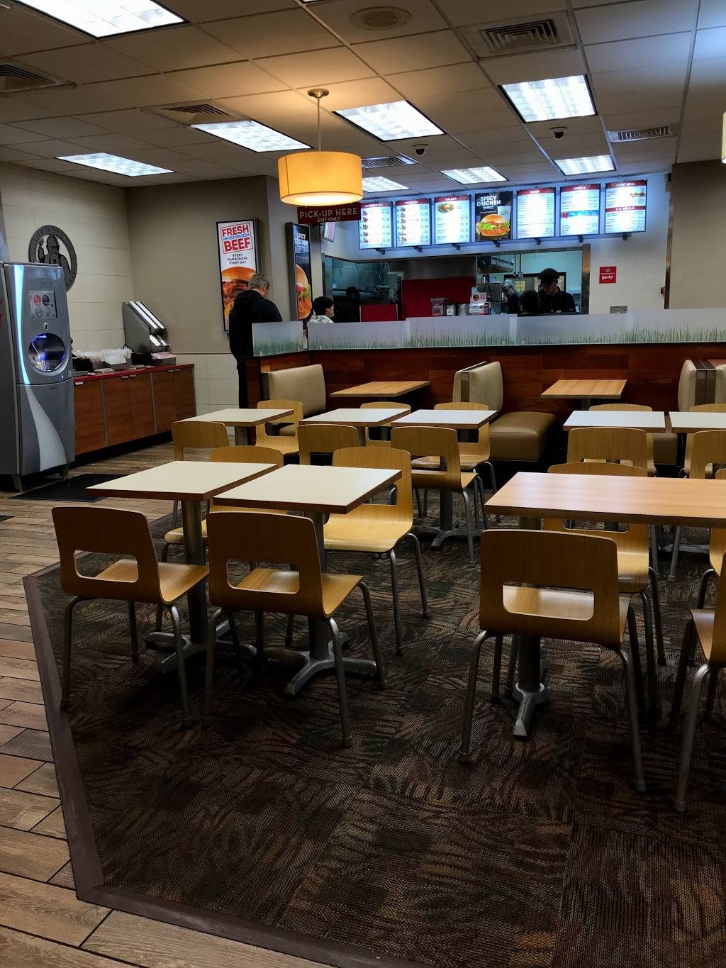 Wendys | restaurant | 2110 Saxon Blvd, Deltona, FL 32725, USA | 3862595216 OR +1 386-259-5216