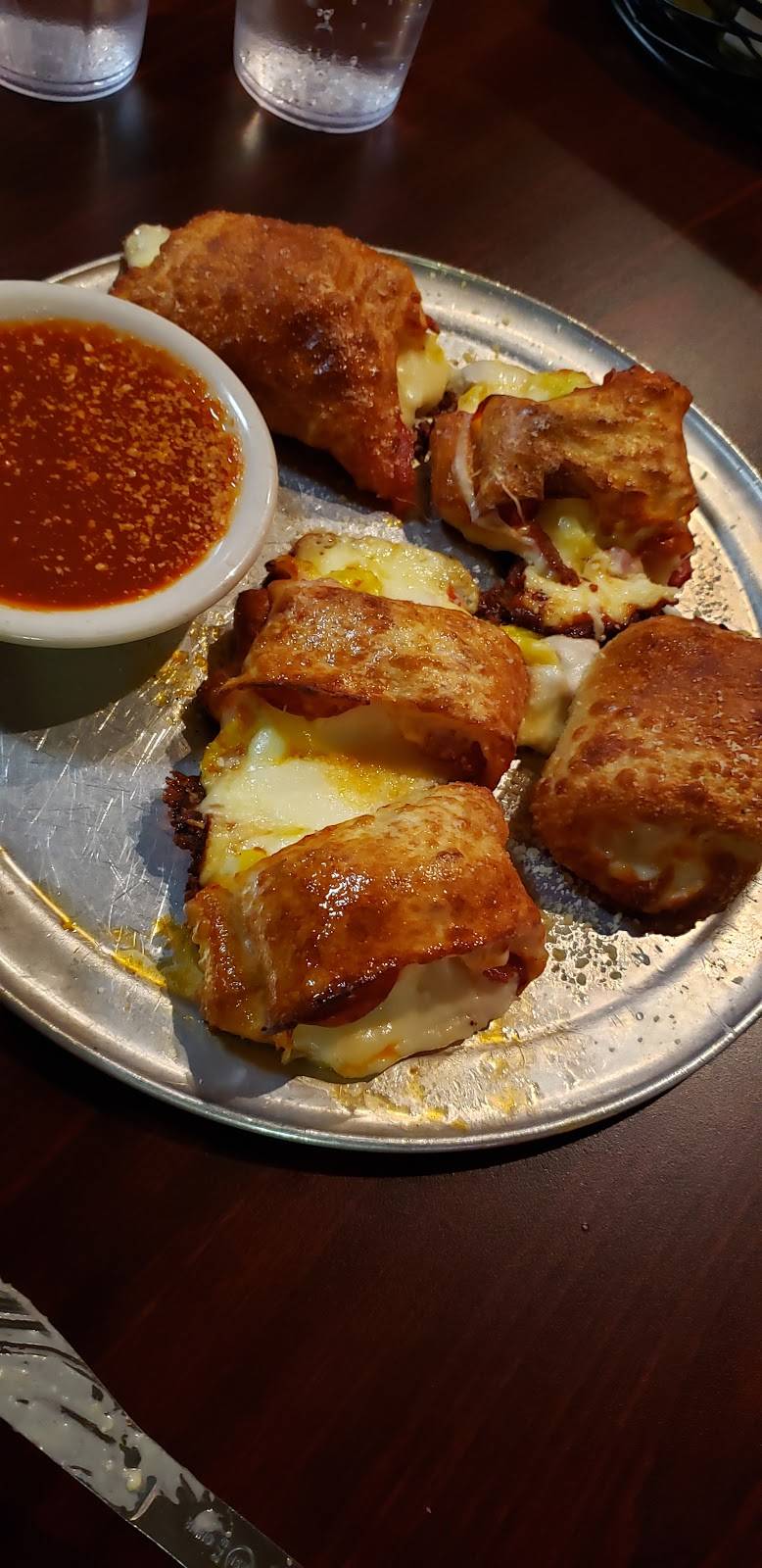 Garofolas Italiano | restaurant | 3655 Concord Pkwy S, Concord, NC 28027, USA | 7047957437 OR +1 704-795-7437