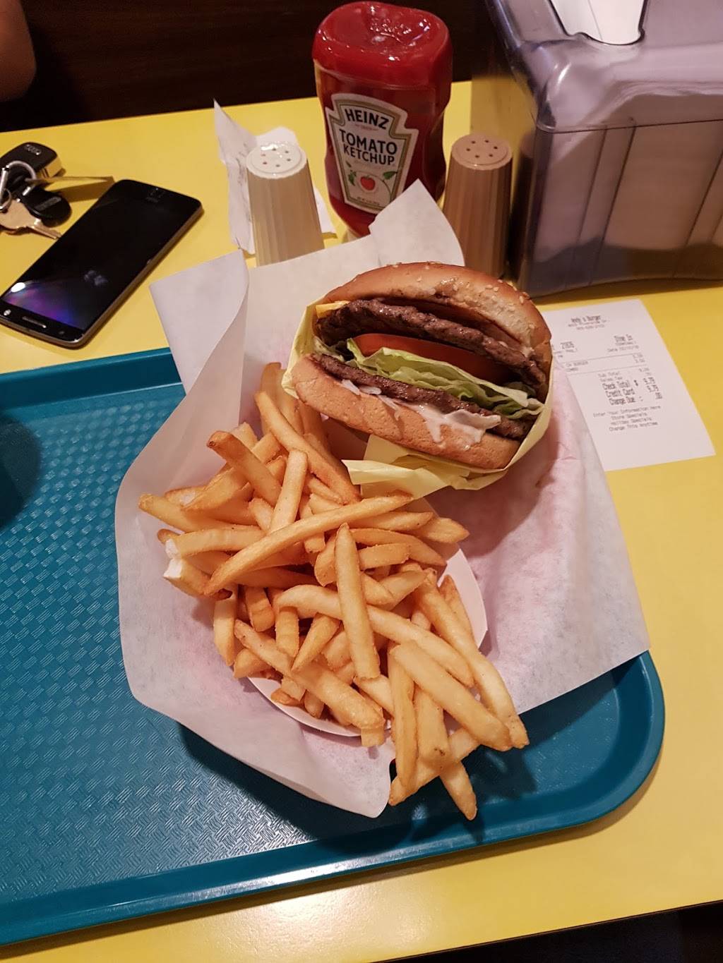 Andys Burgers | restaurant | 4603 Riverside Dr, Chino, CA 91710, USA | 9096282103 OR +1 909-628-2103