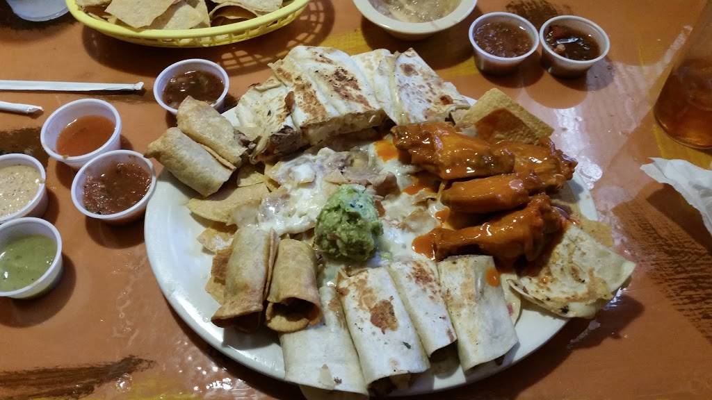 Papas & Beer | restaurant | 180 E Blackstock Rd, Spartanburg, SC 29301, USA | 8645861145 OR +1 864-586-1145