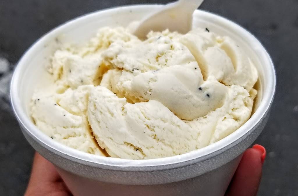 Ice Cream Co and Grill | restaurant | 2401 E Orangeburg Ave #650, Modesto, CA 95355, USA | 2095783112 OR +1 209-578-3112