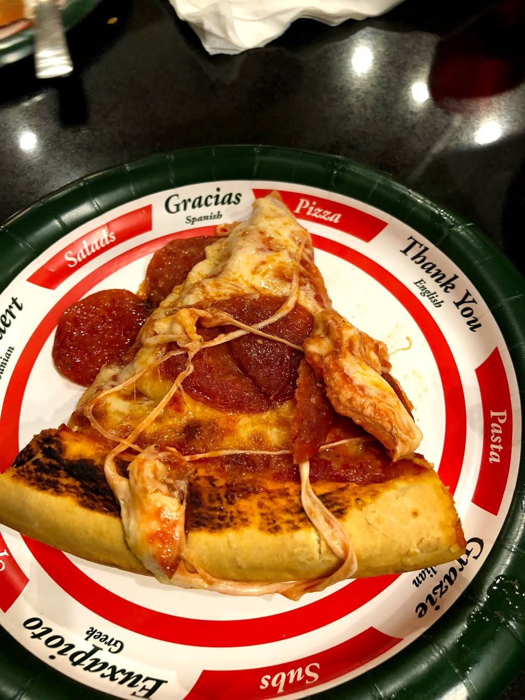 Villa Rosa Pizza Kitchen | restaurant | 5345 W Devon Ave, Chicago, IL 60646, USA | 7737747107 OR +1 773-774-7107