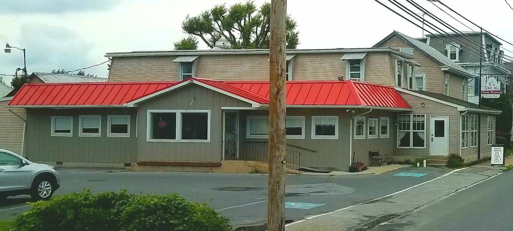 Terre Hill Family Restaurant | restaurant | 213 Main St, East Earl, PA 17519, USA | 7174454755 OR +1 717-445-4755
