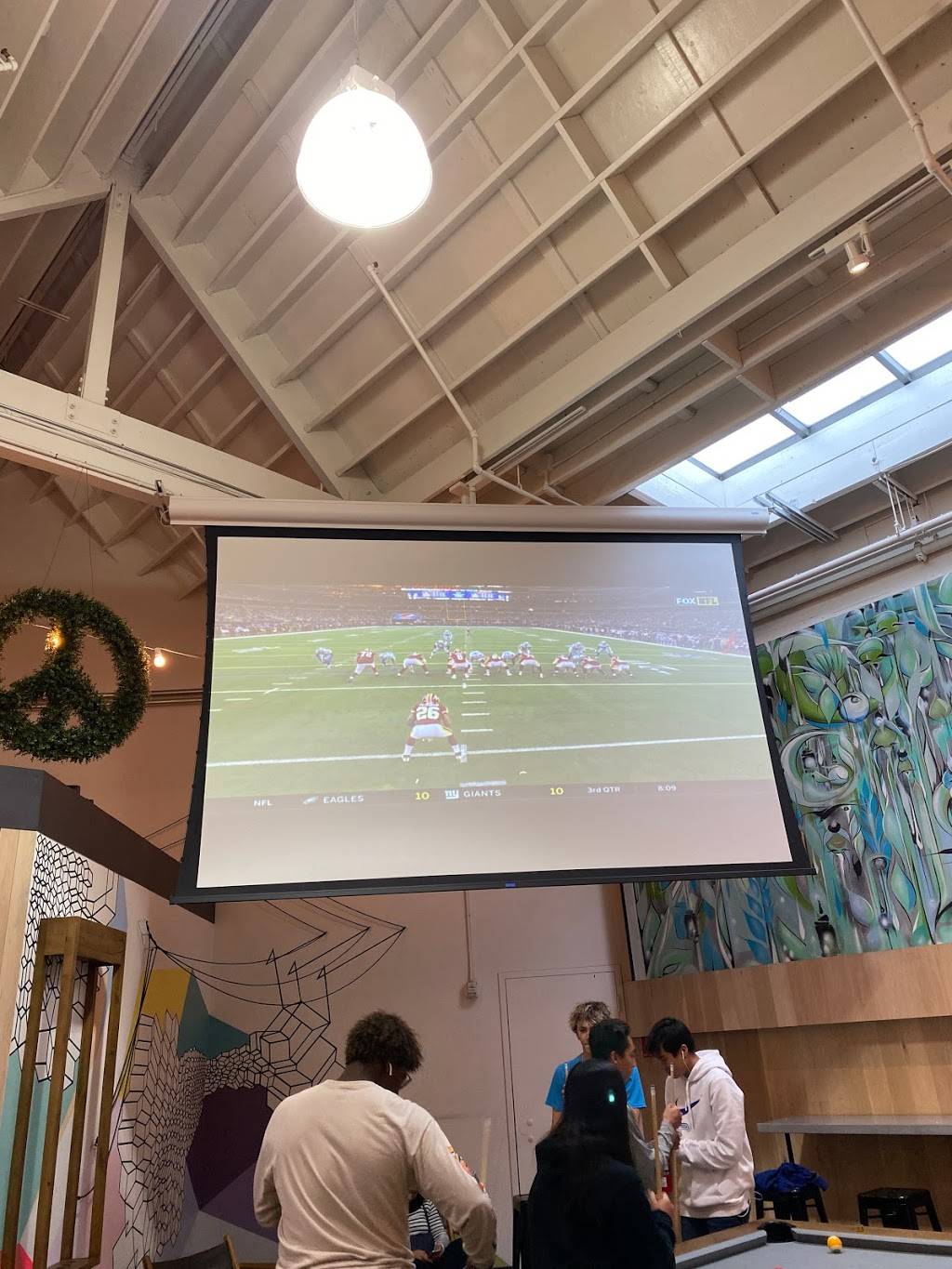 Mama lamees | restaurant | 5959 Shellmound St, Emeryville, CA 94608, USA | 5103507391 OR +1 510-350-7391