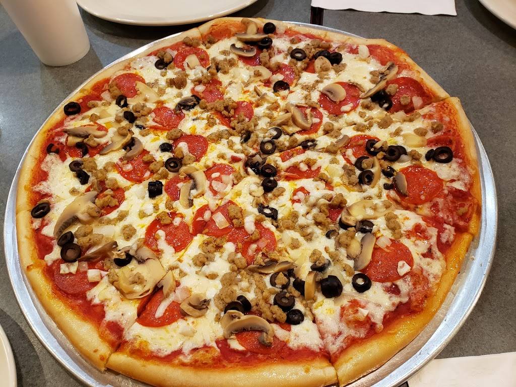 Pietros Neighborhood Pizzeria | restaurant | 2418 Gilmer Rd, Longview, TX 75604, USA | 9032957900 OR +1 903-295-7900