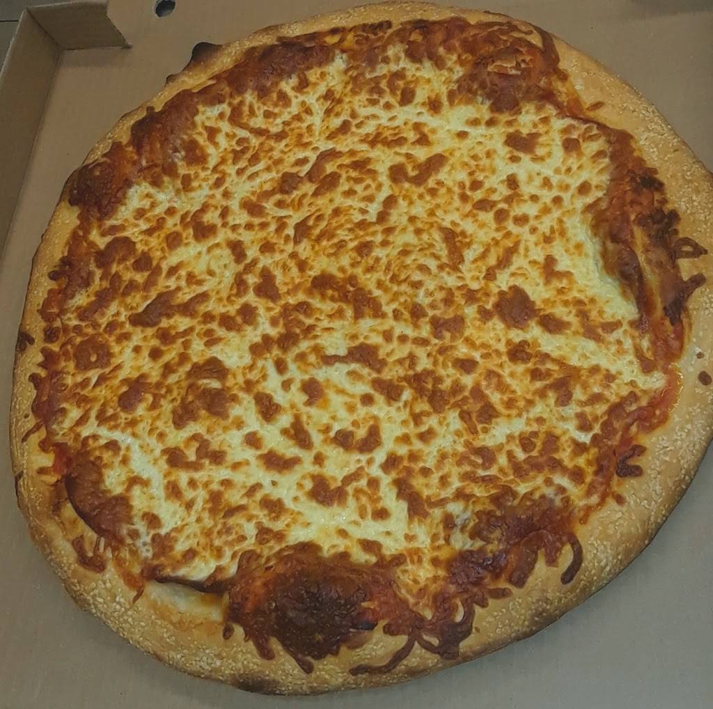 Casse Croute Chez Sylvie | restaurant | 3000 QC-148, Luskville, QC J0X 2G0, Canada | 8194551055 OR +1 819-455-1055