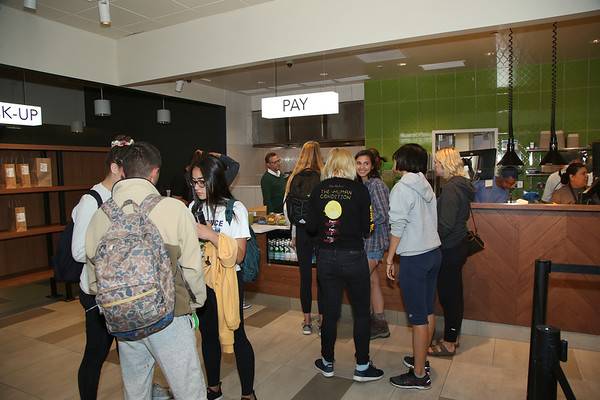 Veggie Grill | restaurant | 308 Westwood Plaza, Los Angeles, CA 90095, USA | 3104696795 OR +1 310-469-6795