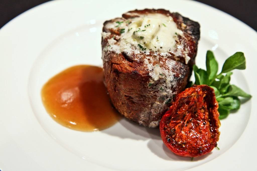 Petersons | restaurant | 7690 E 96th St, Fishers, IN 46038, USA | 3175988863 OR +1 317-598-8863