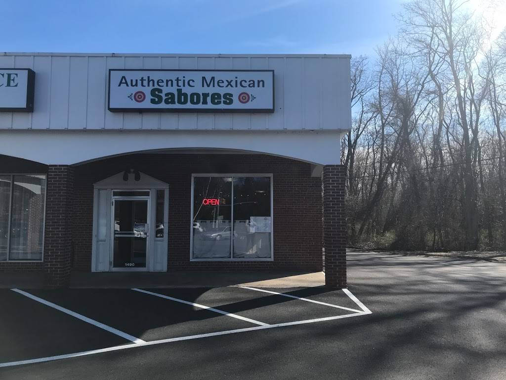 Sabores Authentic Mexican | restaurant | 1490 Allen St, Springfield, MA 01118, USA | 4133016307 OR +1 413-301-6307