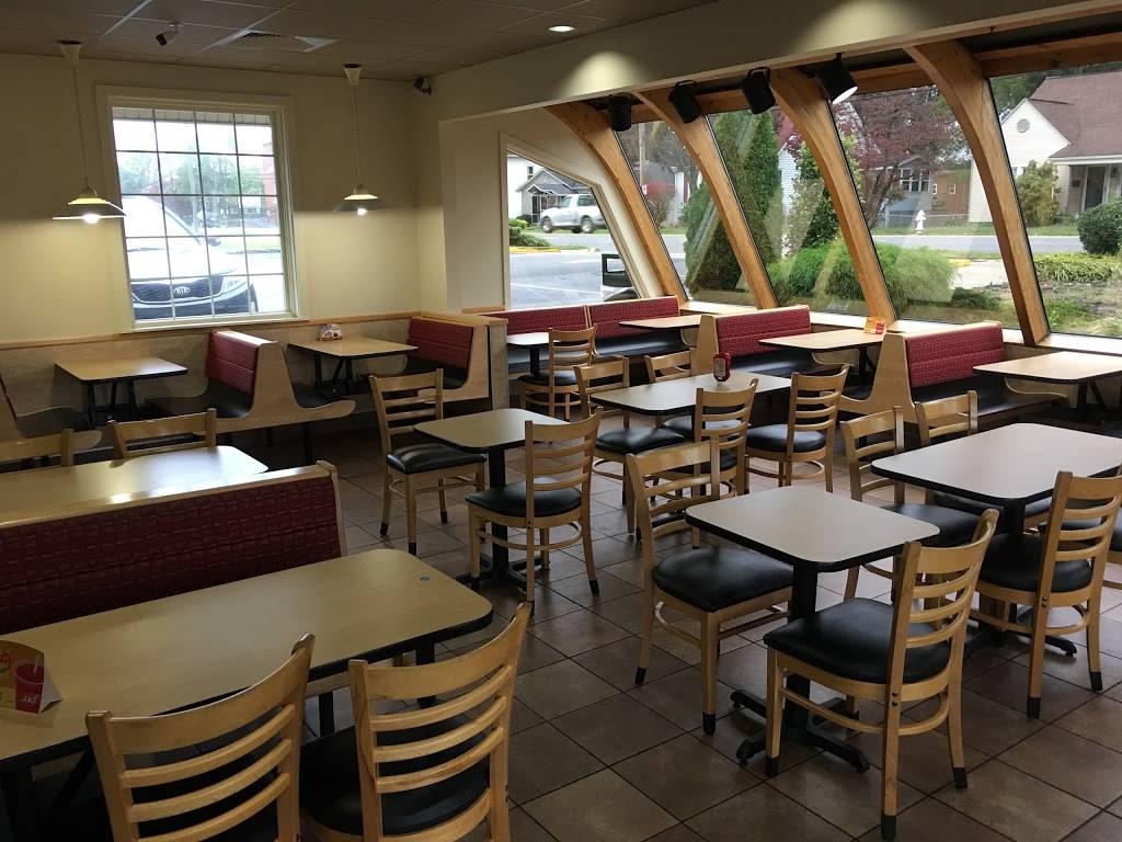 Dairy Queen | restaurant | 1939 Adams Ave, Huntington, WV 25704, USA | 3044291304 OR +1 304-429-1304