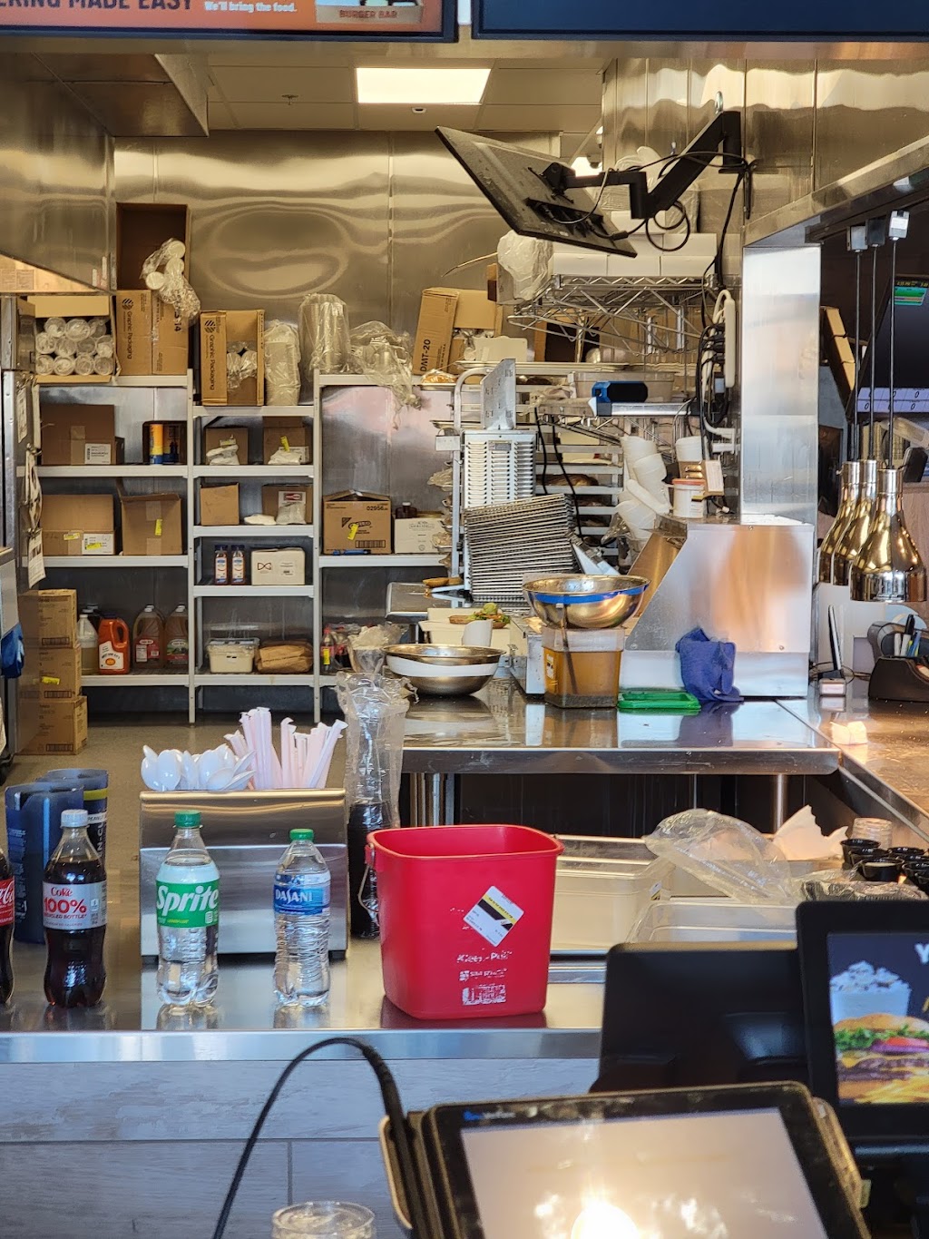 Smashburger | restaurant | 1600 Ethan Way #80, Sacramento, CA 95825, USA | 9169991660 OR +1 916-999-1660