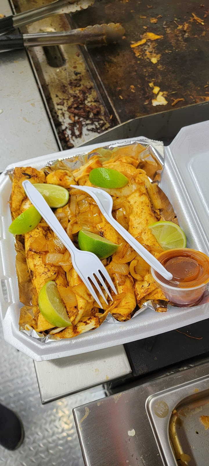 Antojitos laguneros | restaurant | 901 SW 35th St, Oklahoma City, OK 73109, USA | 4055964008 OR +1 405-596-4008