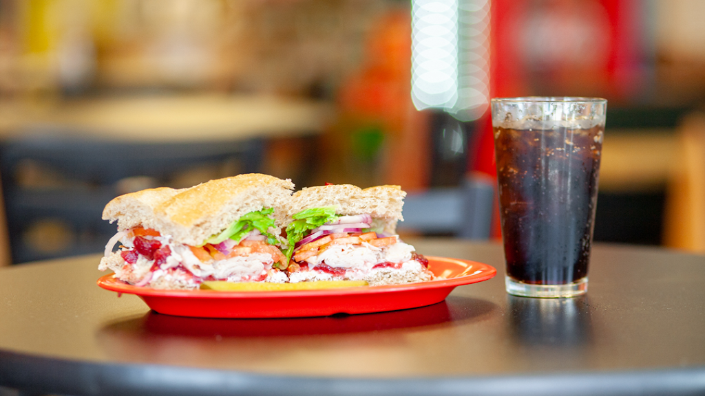 Daisy Mays Sandwich Shop Seaside | restaurant | 1111 N Roosevelt Dr #200, Seaside, OR 97138, USA | 5037397099 OR +1 503-739-7099