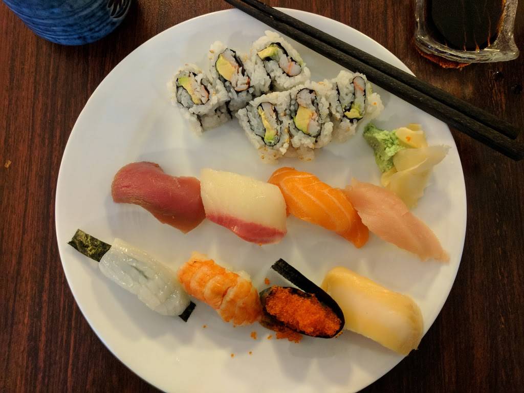 Sakura Sushi | restaurant | 100 Smith Ranch Rd, San Rafael, CA 94903, USA | 4157858151 OR +1 415-785-8151