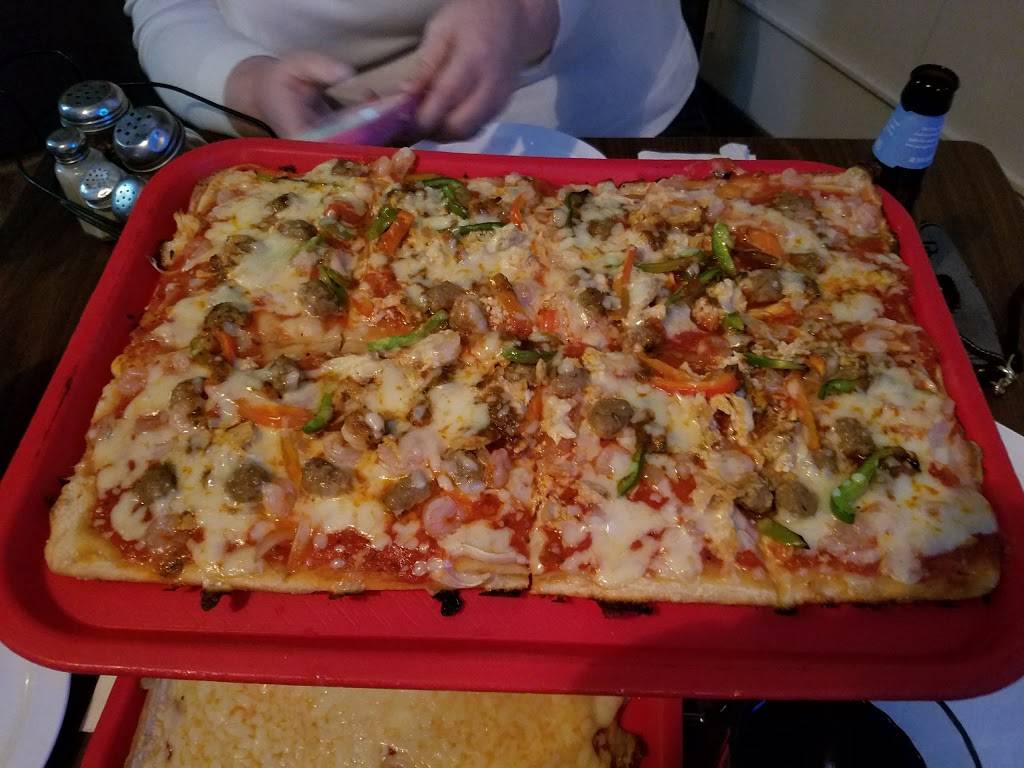 Kelseys | restaurant | 1 N Main St, Ashley, PA 18706, USA | 5708192733 OR +1 570-819-2733