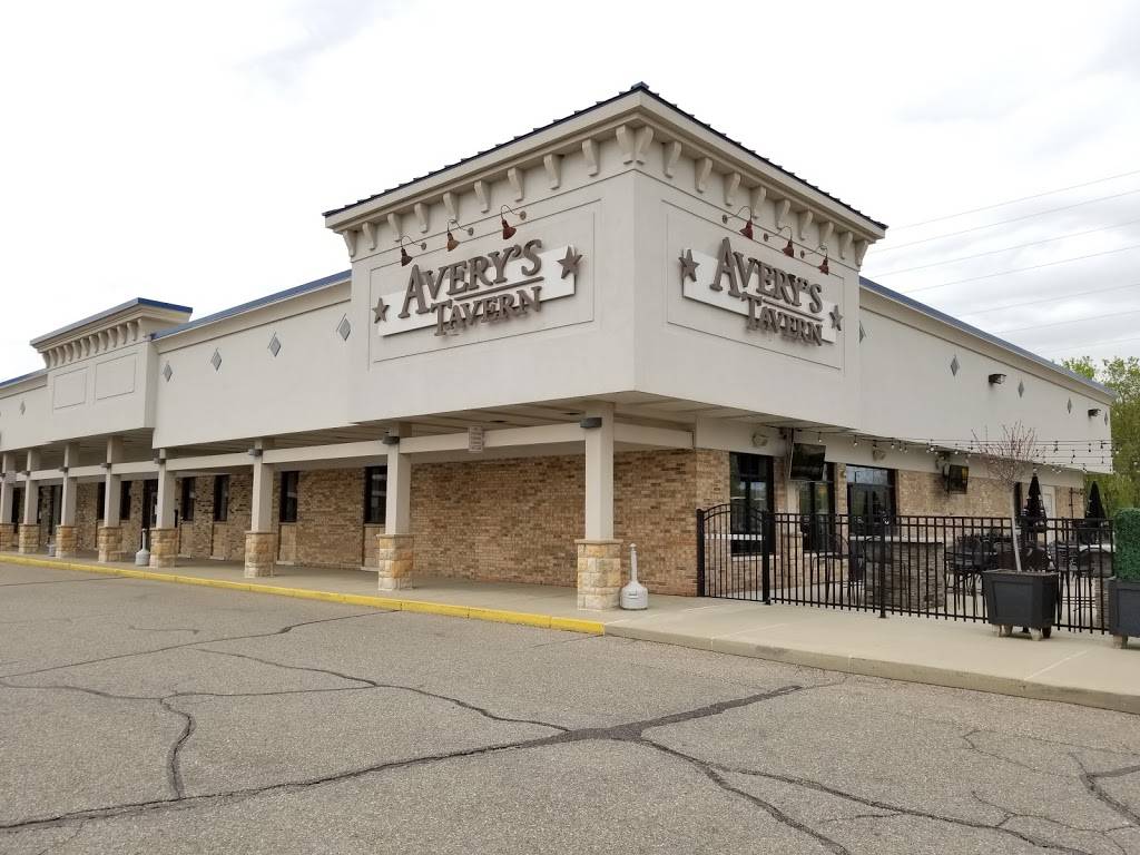 Averys Tavern | restaurant | 2086 Crooks Rd, Rochester Hills, MI 48309, USA | 2482704030 OR +1 248-270-4030