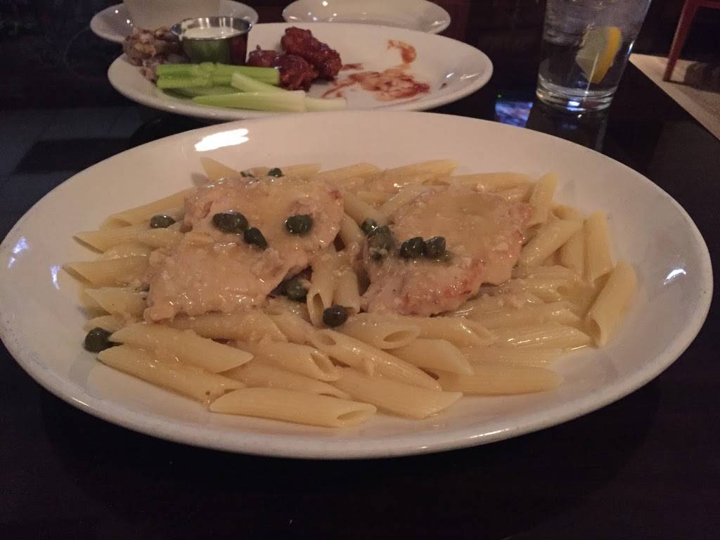 DiPalmas Restaurant & Pizzeria | restaurant | 304 Union Sq, South Main Street, Southbury, CT 06488, USA | 2032643555 OR +1 203-264-3555