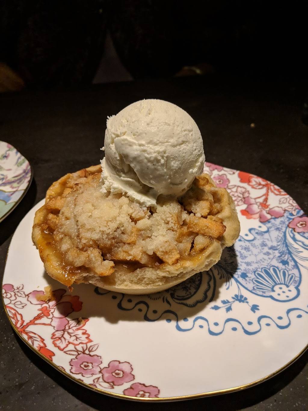 Founding Farmers Reston Station | restaurant | 1904 Reston Metro Plaza, Reston, VA 20190, USA | 7039887333 OR +1 703-988-7333