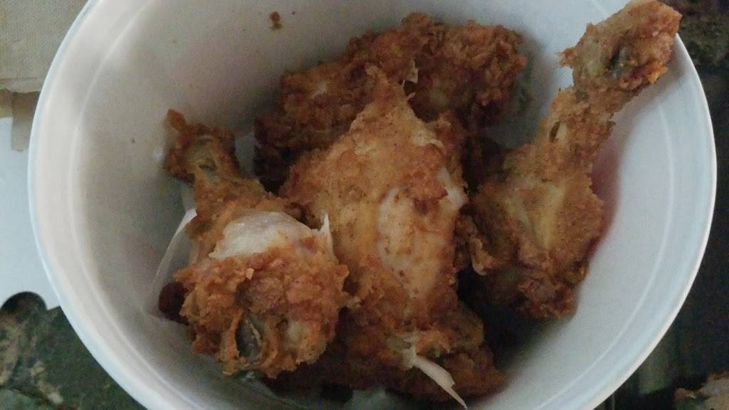 KFC | restaurant | 12250 S Cleveland Ave, Fort Myers, FL 33907, USA | 2399361020 OR +1 239-936-1020