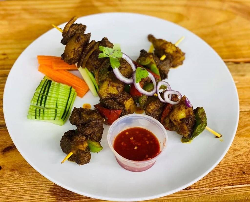 Mavericks Momo Café | restaurant | 621 Woodcrest Ln, Arlington, TX 76010, USA | 6822416228 OR +1 682-241-6228