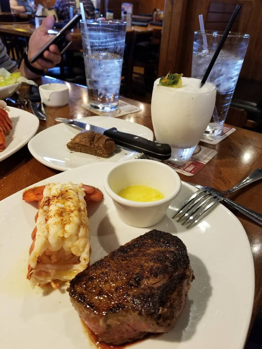 Outback Steakhouse | restaurant | 18326 I-45 S, Shenandoah, TX 77384, USA | 9363219106 OR +1 936-321-9106