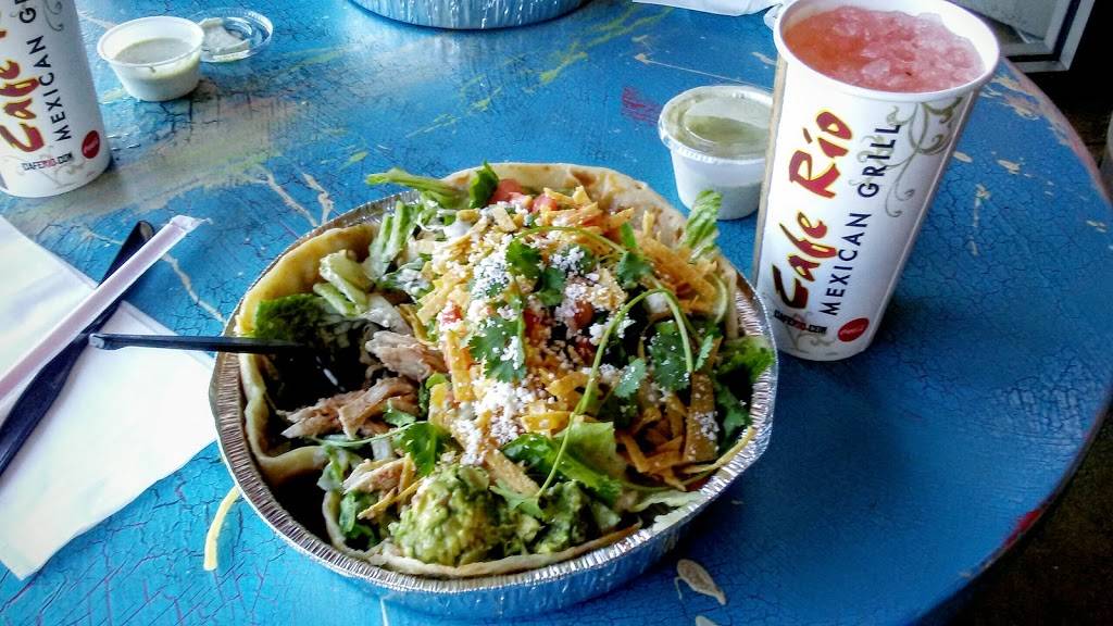 Cafe Rio Mexican Grill | restaurant | 5100 Buckeystown Pike, Frederick, MD 21704, USA | 2404157240 OR +1 240-415-7240