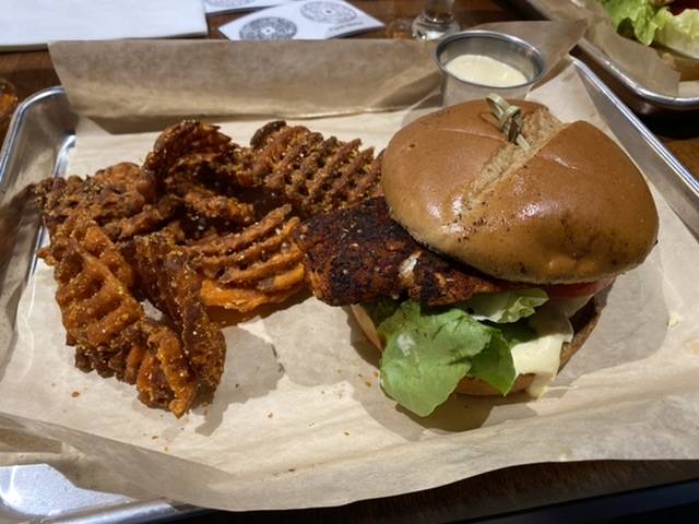 Hop Haus Brewing Company | restaurant | 2975 Sub-Zero Pkwy, Fitchburg, WI 53719, USA | 6084971133 OR +1 608-497-1133